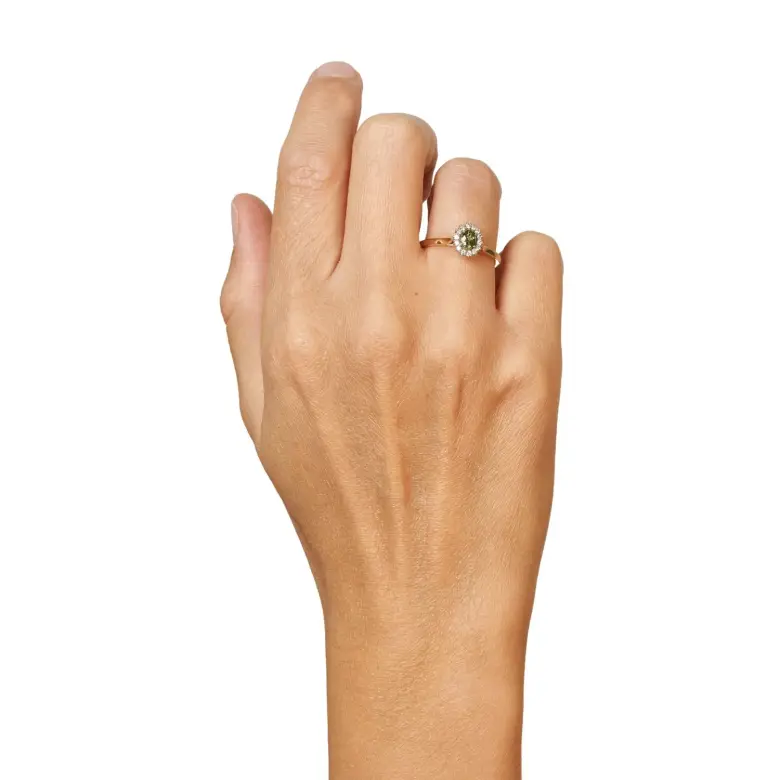 Pierścionek z aleksandrytem naturalnym